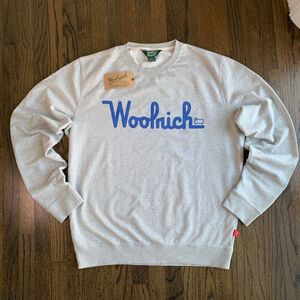 Woolrich Men's Heritage Logo Graphic Sweatshirt Pullover Grey Heather Size L NWT